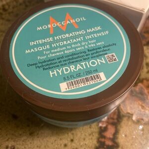 Moroccanoil Intense Hydrating Mask 8.5 fl oz250 ml. Hair Mask